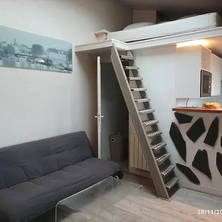 Proche Montmartre Διαμέρισμα