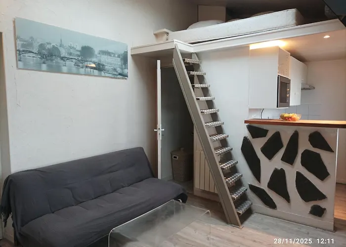 Proche Montmartre Διαμέρισμα